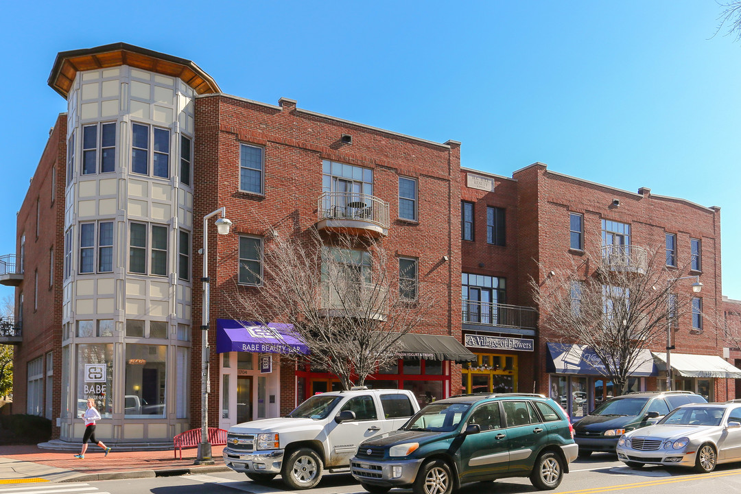 Village Center Apartments in Nashville, TN - Building Photo