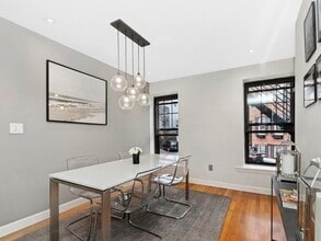 15 Medford St in Chelsea, MA - Foto de edificio - Building Photo