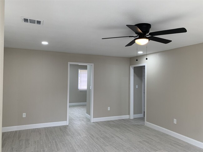 14002 Rosecrest Dr in Houston, TX - Building Photo - Building Photo