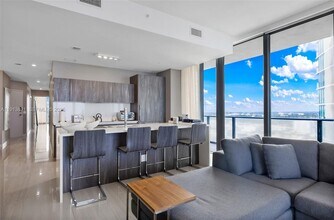 480 NE 31st St in Miami, FL - Building Photo - Building Photo