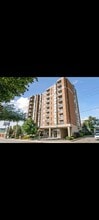 2088 Lawrence Av W in Toronto, ON - Building Photo - Building Photo
