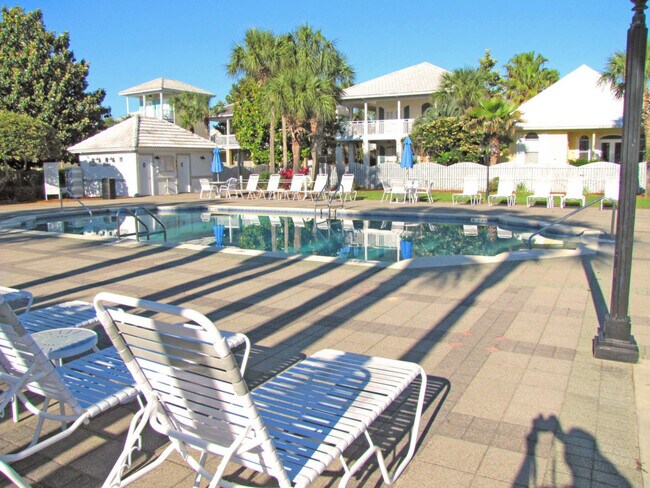 9 Amber Cove in Destin, FL - Building Photo - Building Photo