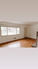 50481 Saint Joseph St, Unit 50483 in Paw Paw, MI - Building Photo - Building Photo