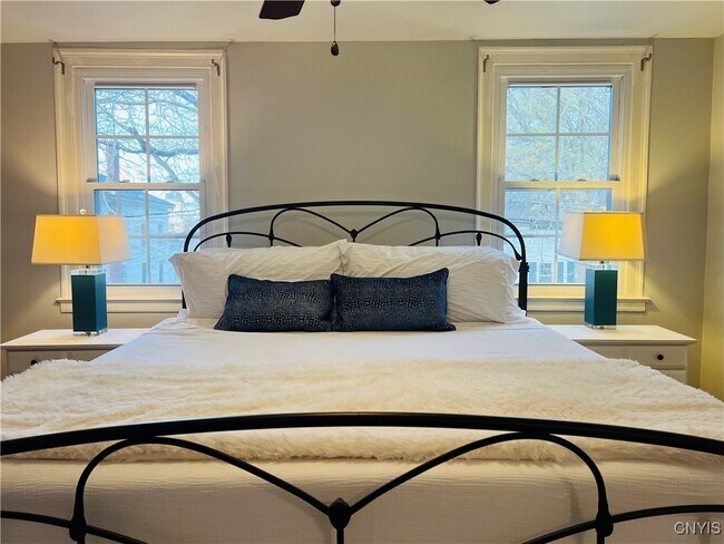 22 State St in Skaneateles, NY - Building Photo - Building Photo