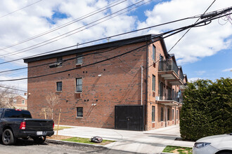 372 Avenue Y in Brooklyn, NY - Building Photo - Building Photo