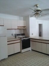 197 Acorn St in Springfield, MA - Foto de edificio - Building Photo