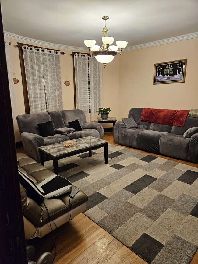 4354 Washington St, Unit #3 in Boston, MA - Building Photo - Building Photo