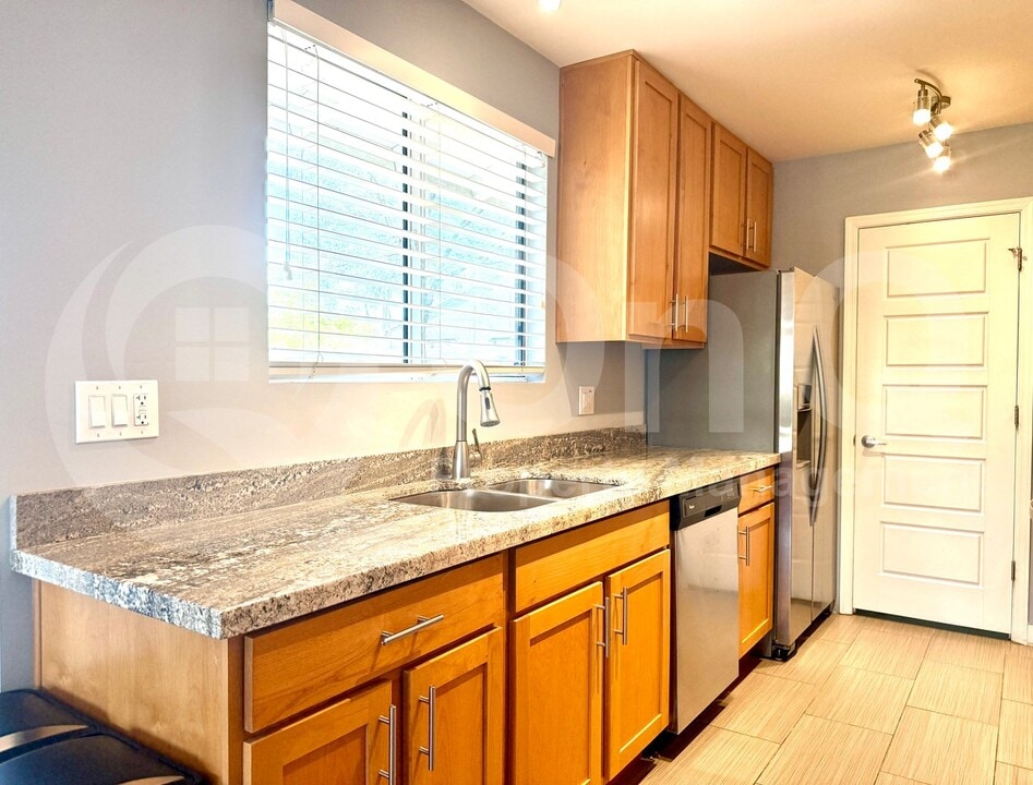 925 W McDowell Rd in Phoenix, AZ - Building Photo
