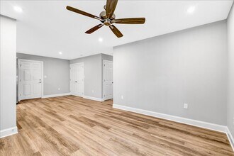 46 W 3rd Ave in Alberta, VA - Building Photo - Building Photo