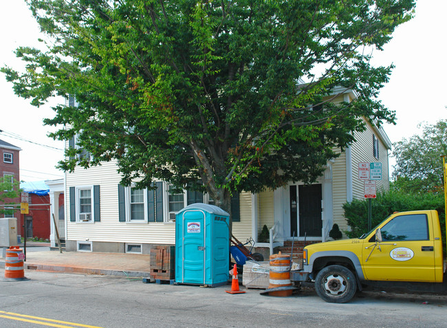 235 Cumberland Ave in Portland, ME - Building Photo - Building Photo