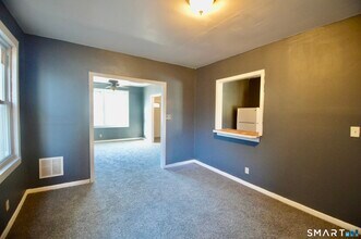 308 Willow St in Bridgeport, CT - Building Photo - Building Photo