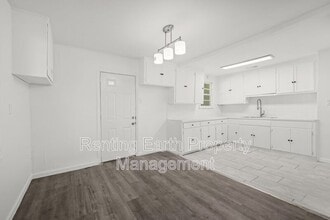 3975 Edgar D Nixon Ave in Montgomery, AL - Building Photo - Building Photo