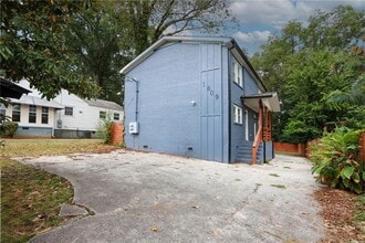 1809 Vesta Ave in East Point, GA - Building Photo - Building Photo