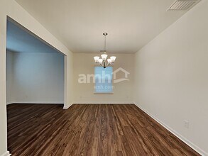 5050 Twin River Dr in Denver, NC - Building Photo - Building Photo