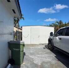 709 SE 13th Terrace in Homestead, FL - Building Photo - Building Photo