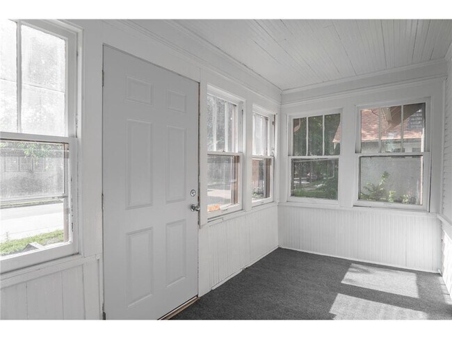 4020 Emerson Ave N in Minneapolis, MN - Building Photo - Building Photo