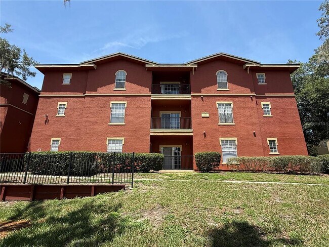 property at 122 Vista Verdi Cir
