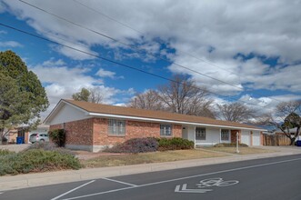 7501 Claremont Ave NE in Albuquerque, NM - Building Photo - Building Photo