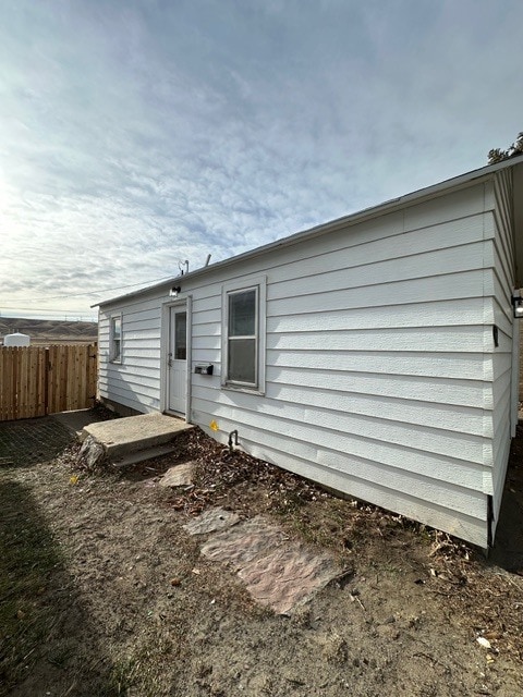 922 W Cedar St in Rawlins, WY - Building Photo