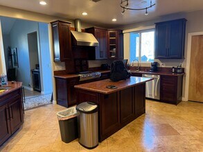 4962 Art St in San Diego, CA - Building Photo - Building Photo