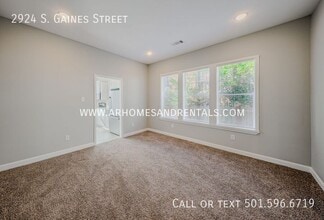 2924 S Gaines St in Little Rock, AR - Building Photo - Building Photo
