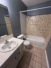 8827 Country Club Dr in Rogers, AR - Building Photo - Building Photo