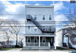 471 Harrison Ave, Unit 3A in Garfield, NJ - Building Photo