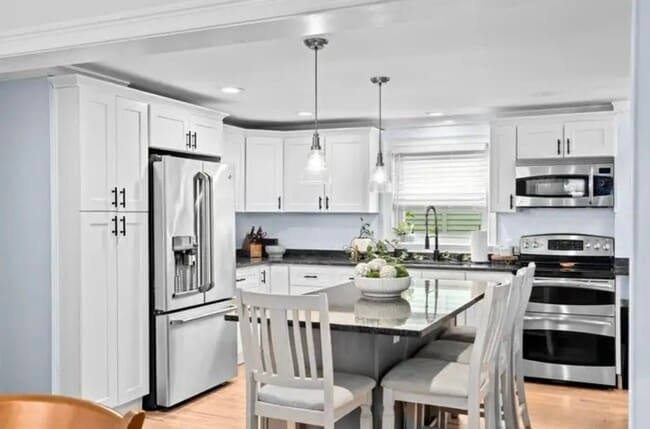 113 Mountain Ave in Revere, MA - Building Photo - Building Photo