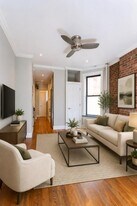 248 Mott St, Unit 18 in New York, NY - Building Photo