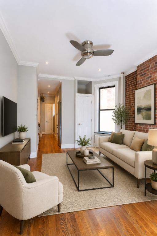 248 Mott St