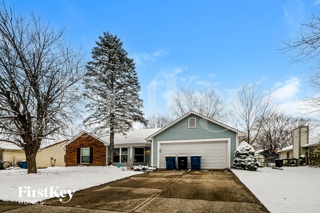 property at 7427 Cobblestone W Dr