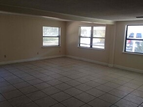 2214 Peach Dr in Jacksonville, FL - Building Photo - Building Photo