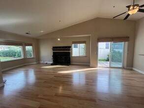 4361 Poinsettia St in San Luis Obispo, CA - Building Photo - Building Photo