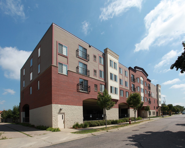 Monroe Village Senior Apartments in Minneapolis, MN - Building Photo - Building Photo