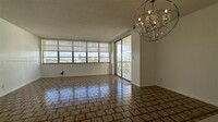 1817 S Ocean Dr, Unit 615 in Hallandale Beach, FL - Building Photo - Building Photo