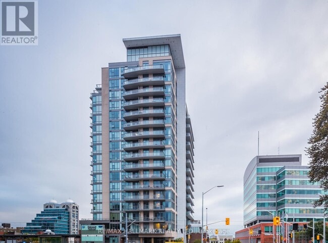 property at 85 Duke St W