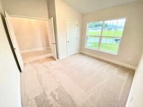 4494 NW 2nd Ave in Ocala, FL - Building Photo - Building Photo