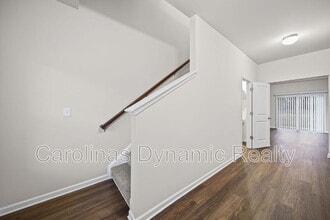 916 S Battleground Ave in Kings Mountain, NC - Foto de edificio - Building Photo