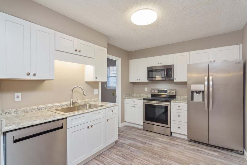 93 Josie Rd in Mary Esther, FL - Building Photo