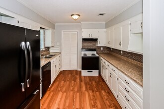 4000 Sandra Ln in Benton, AR - Building Photo - Building Photo