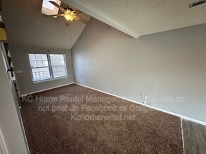 35 Cherry St in Liberty, MO - Building Photo - Building Photo