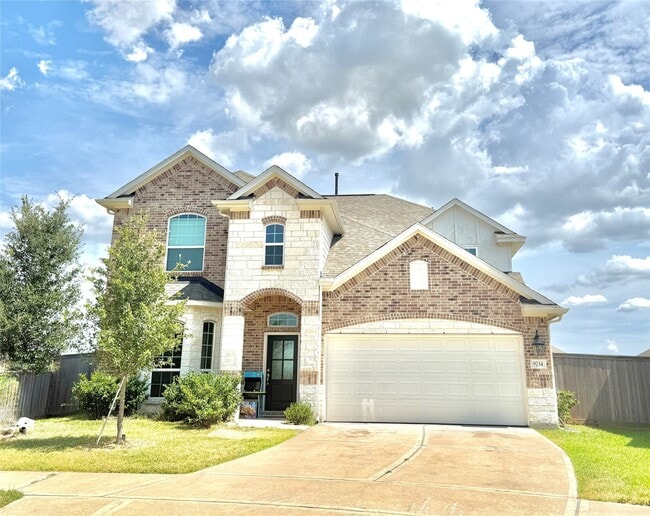 property at 9734 Willowmoor Lane
