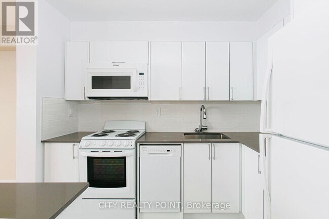 property at 1291 Bayview Ave