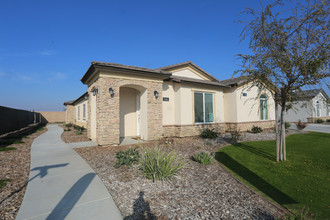 Mira Sol Gardens Rental Homes in Bakersfield, CA - Building Photo - Building Photo