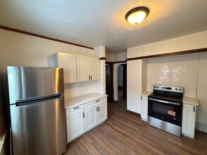 4568 N 38th St in Milwaukee, WI - Building Photo - Building Photo