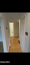 65 Lark St, Unit 1 in Albany, NY - Foto de edificio - Building Photo