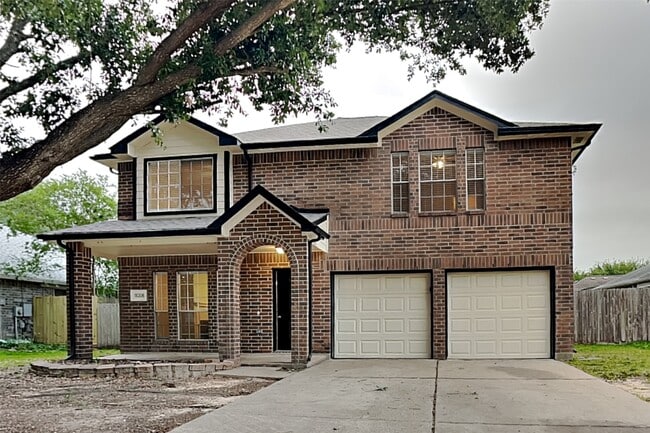 property at 18206 Gravenhurst Ln