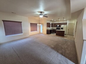 58 S 6175 W in Hurricane, UT - Building Photo - Building Photo