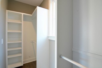 315 Ashley Ave-Unit -1 in Charleston, SC - Building Photo - Building Photo