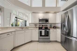 5323 SW 28th Pl in Cape Coral, FL - Building Photo - Building Photo